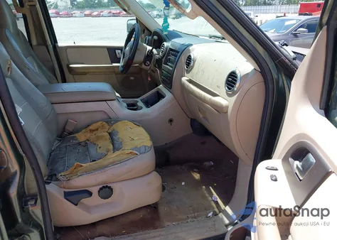 2004 Ford Expedition Eddie Bauer from USA, damaged, VIN 1FMEU17W24LB31702